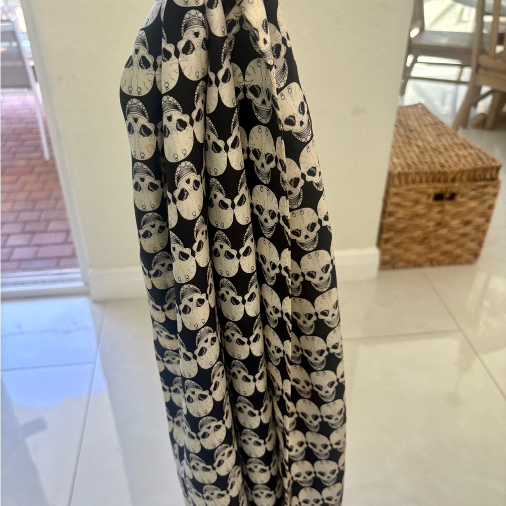 Thomas Wylde Skull Patterned Scarf - Picture 5 of 6